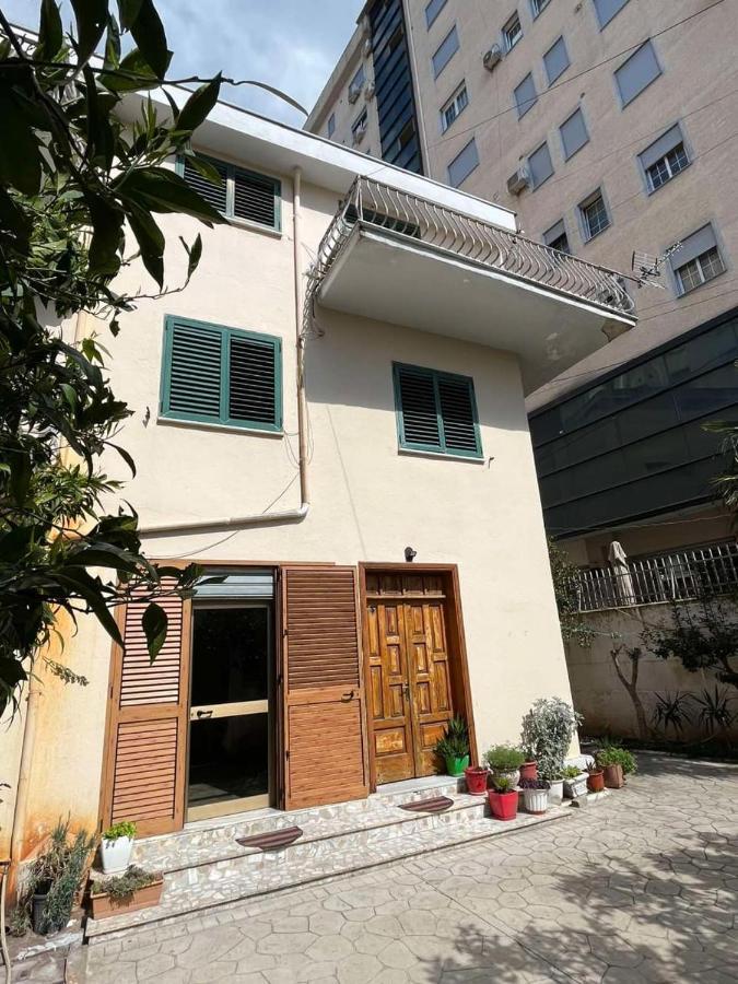 Vila Dedi Apartment Shkodër Екстериор снимка